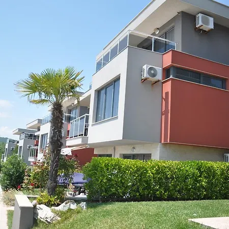 Holiday home Richardo Sozopol